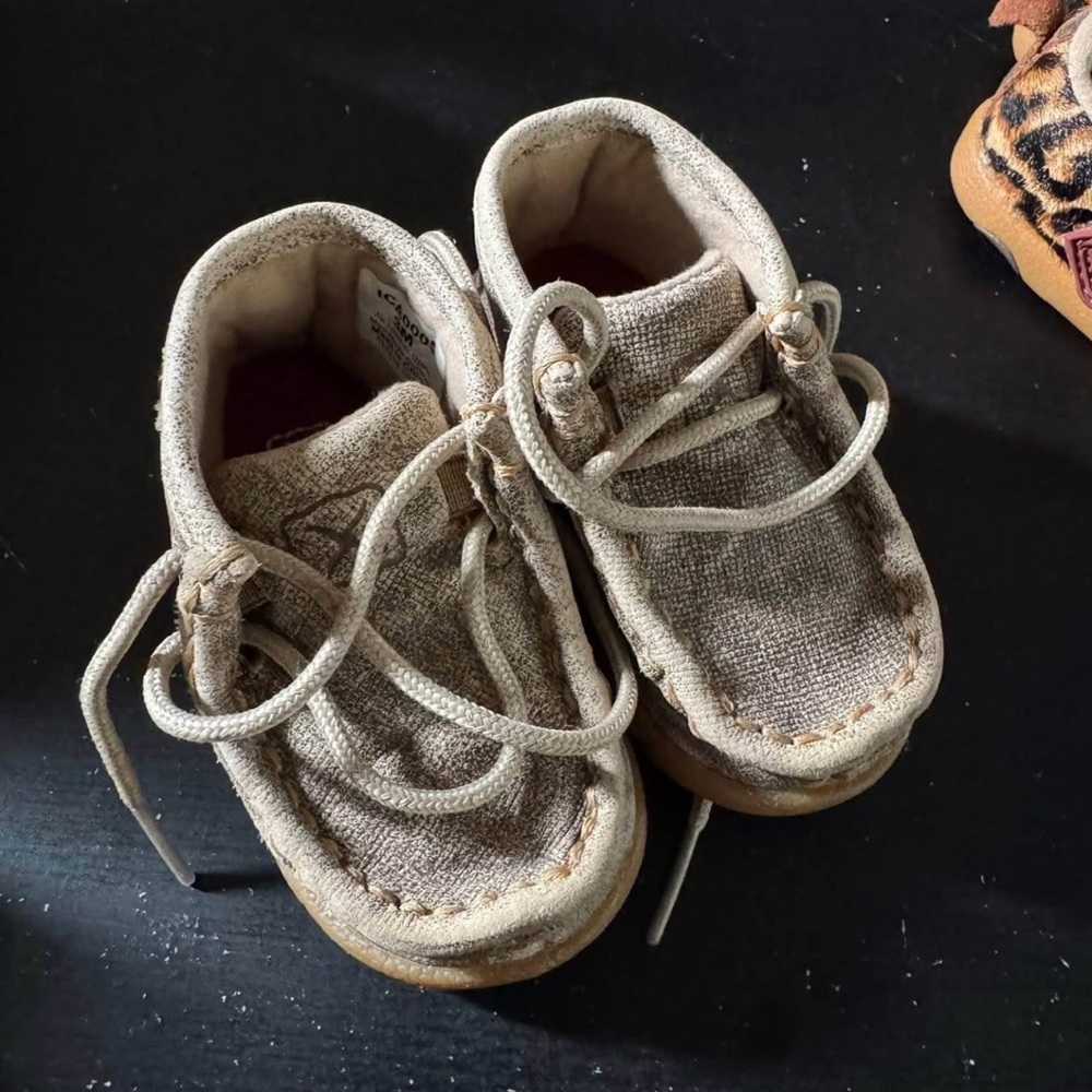 Twisted X Baby Walker Shoes in Tan
